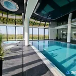 Daire 365pam - Westin House Rodzinny Z 2 Sypialniami - Parking, Basen, Jacuzzi, Sauna, Sala Fitness, Plac Zabaw W Cenie *
